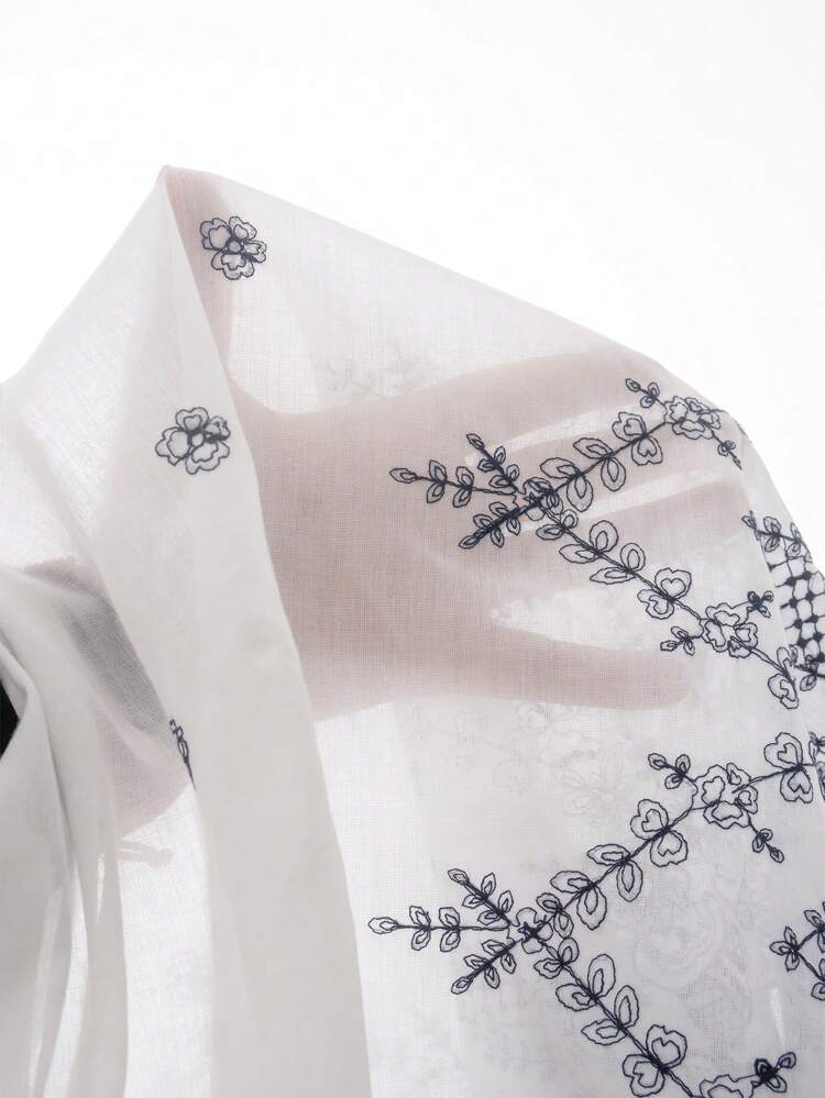 Blusa Solta Elegante e Casual para Mãe, com Bordado Multicolorido, Mangas Três Quartos, Gola Redonda, Adequada para Primavera e Verão, Dia das Mães, Estilo Boho, Passeio no Campo