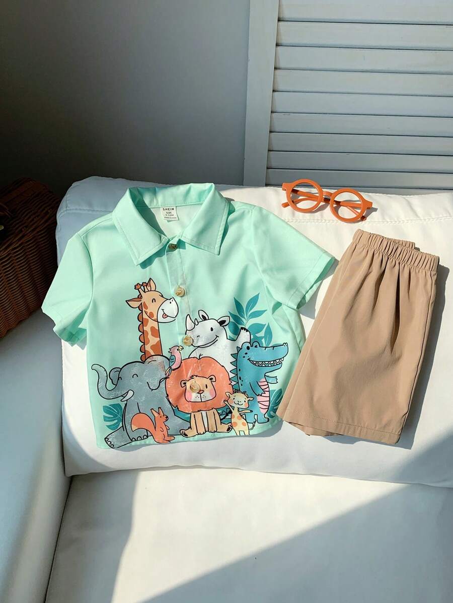 SHEIN 2 件套男婴/女婴休闲可爱动物图案 Polo 领短袖衬衫和松紧腰短裤套装，适合春夏季室内外穿着 - 綠色 - 查看 1
