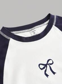 SHEIN 少女休闲撞色蝴蝶印花针织圆领收腰上衣，春夏