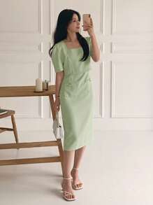 DAZY Damen Einfarbiges Midi-Kleid mit kurzen Ärmeln und geraffter Taille, elegant