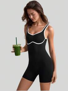 SHEIN Sports V-Neck Contrast Color Back-Lace Sports Jumpsuit For Women, Ribbed Shorts, Jumpsuit, Spring/Summer - Black - View 4