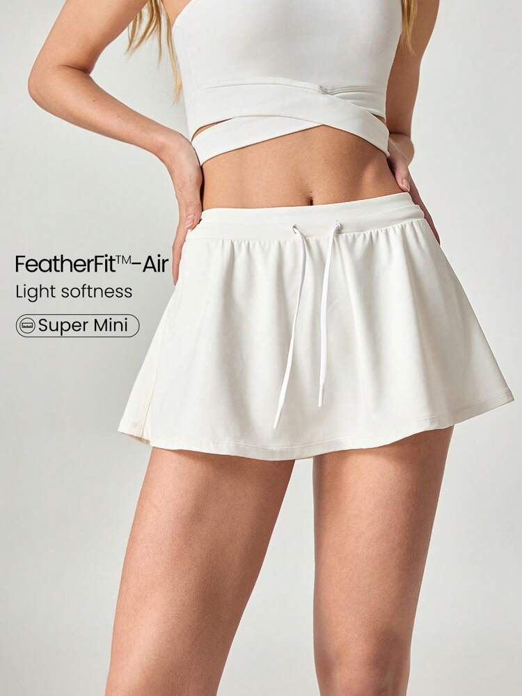 3"フェザーフィット™エア 自分らしさ アジャスタブル ドローストリング コントラストカラー ウエスト スーパーミニスカート ビルトインショーツ サイドポケット 滑り止め グリップ ローインパクト テニス ゴルフ ピックルボール デイリーカジュアルウェア