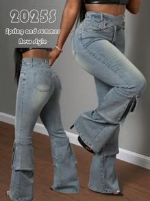 Slaydiva 2025年夏季新款音乐节、生日派对、毕业典礼、学生休闲日常、度假、邮轮旅行、海滩、日光浴热门街头风格朋克牛仔裤，不对称腰带，金属扣，口袋，喇叭裤，蓝色，女式长牛仔裤