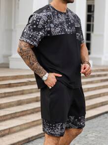 Manfinity Homme Plus Size Men Graphic Print Spliced T-Shirt And Shorts Set Two Pieces Set For Men Men Two Pieces Outfit Men 2 Pieces Summer Outfits It Is Great For Couples And Makes An Excellent Gift Idea For Boyfriends Or Husbands. - Black and White - View 3