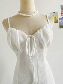 Soleia 前繫帶高衩吊帶洋裝 - 白色 - 查看 4