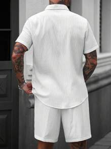 Manfinity CasualCool Men's Solid Color Short Sleeve Shirt And Shorts Set, Casual Men Summer Outfits Men Shirt Co Ords Men Summer Outfits Men Shirt Co Ords Man Clothes Men Shirt Co Ords Sets For Men Men Shirt Co Ords - White - View 3