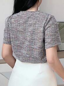 Dazy Plus 大码女式休闲特殊颜色面料修身圆领短袖夏季T恤