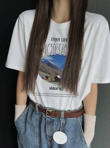 DAZY Camiseta blanca de mujer con cuello redondo y manga corta, estampado gráfico, camiseta oversize para primavera/verano
