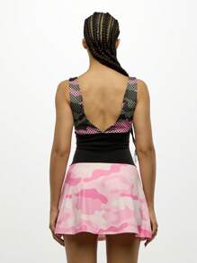 SUMWON WOMEN Vestido mini de línea A con estampado de camuflaje y número, cuello en pico, de moda, para fiestas de verano, festivales y vacaciones casuales - Multicolor - Ver 2