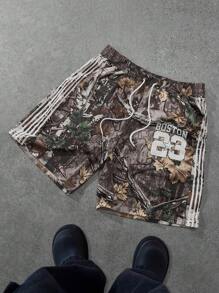 Manfinity Streetrush Shorts de hombre estilo urbano versátil con estampado de camuflaje y letras en diseño holgado