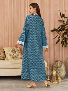 Al Najma Women V-Neck Lace Patchwork Flare Sleeve Arabic Style Long Dress, Modest Kaftan - Blue - View 2