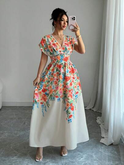 Rafferiza 优雅 V 领短袖蝙蝠袖荷叶边浪漫花卉印花交叉后背松紧腰长裙，杏色