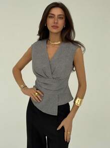 Aloruh Elegant Solid Color Minimalist V-Neck Cross Waist Pleated Asymmetric Hem Puff Sleeve Blouse, Versatile Grey Shirt