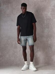 SUMWON شورت جينز مخدش عالي الجودة بطرف خام مقطوع، أسلوب مرن حضري صيفي كاجوال رجعي، غسيل فاتح، طراز الشارع فوق الركبة، متعدد الاستخدامات، كلاسيكي - الأزرق - مشاهدة 3