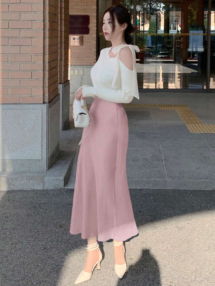 Women Fitted Solid Color Satin Mermaid Skirt, Spring/Summer