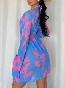 Elenzga Vestido playero informal de 2025 con estampado multicolor aleatorio, cuello en V, cintura alta con cordón, mangas extra largas con puño con abertura, estilo de vacaciones para damas