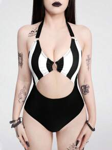 ROMWE Goth Traje de baño de una pieza con contraste de rayas, parches y escote halter sin espalda, Halloween
