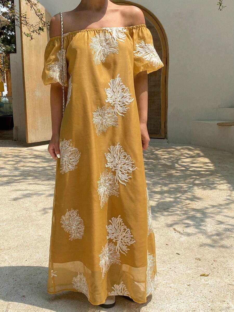 DAZY Vestido médio doce com ombros à mostra, manga bufante e bordado floral