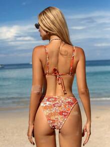 SHEIN Swim 2pcs/Set Women's Summer New Special Pleated Craftsmanship Floral Print Halter Swimsuit With Adjustable Shoulder Straps And High-Cut Bottoms - Multicolor - View 3