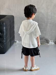 SHEIN Camicia casual con cappuccio a maniche corte in tessuto strutturato stile coreano da ragazzo, adatta per pendolarismo, scuola, abbigliamento casual quotidiano, sport, primavera/estate