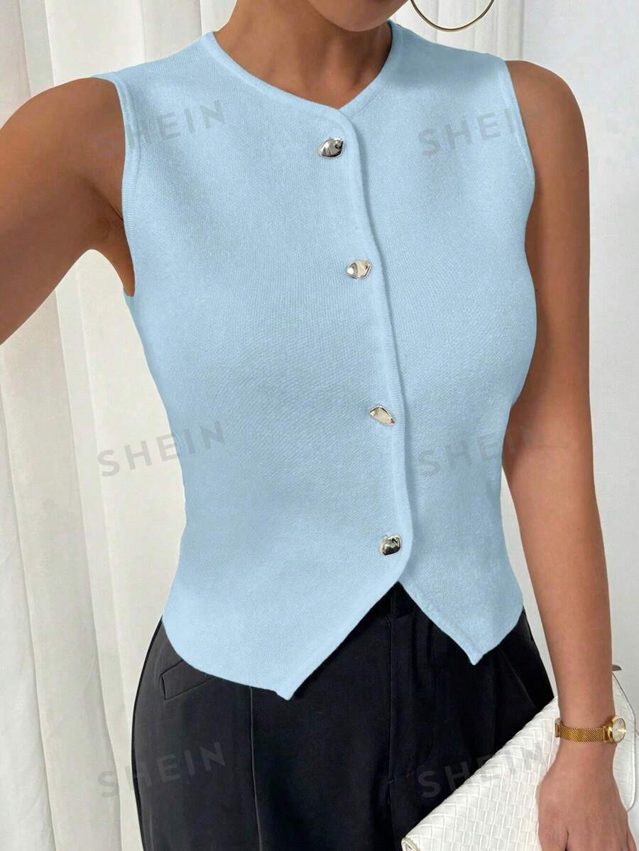 Chiquease Chaleco de punto superior asimétrico decorado con botones para mujer