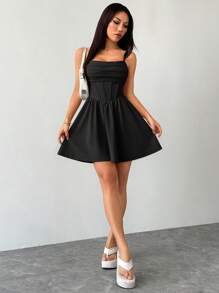 SHEIN PETITE 女款浪漫風收腰下擺夏季洋裝，適合小個女款 - 黑色 - 查看 4
