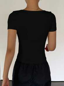 DAZY Top de mujer de ajuste ceñido, de cuello cuadrado y mangas cortas, sexy, de verano, top corto para mujeres