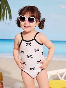 1pc Girls Butterfly Pattern Adjustable Strap One-Piece Swimsuit