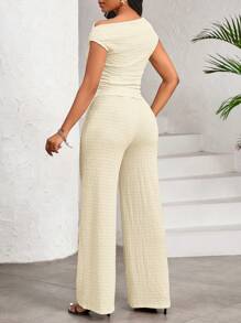 SHEIN Lady 白色弹力纹理不对称领上衣和阔腿裤配松紧腰带裤子女两件套休闲日常优雅四季皆宜 - 杏色 - 查看 2