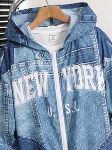 SHEIN Lässige, vielseitige und bequeme Jacke aus Webstoff mit Kapuze und Reißverschluss für Tween Jungen mit Buchstaben- und Denim-Effektmuster, geeignet für den Weg zur Arbeit, zur Schule, für die Freizeit, Reisen, Sport, Frühling/Sommer
