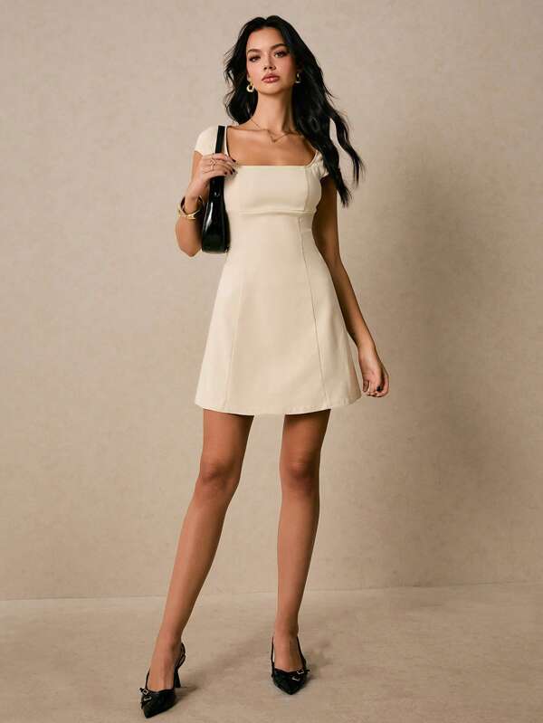 Poéselle Vestido corto de mujer de cuello cuadrado, unicolor, manga corta, elegante para el verano