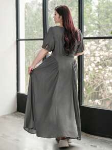 Dazy Plus Plus Size Solid Color Square Neck Tied Bubble Sleeve Bodycon Waist Dress, Spring/Summer,Casual Women Dresses - Grey - View 2