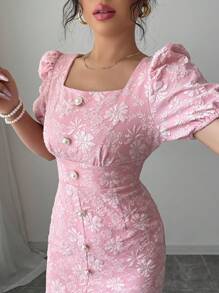 Modelyn 女式花卉提花方领泡泡袖开衩下摆修身连衣裙 - 淺粉色 - 查看 5