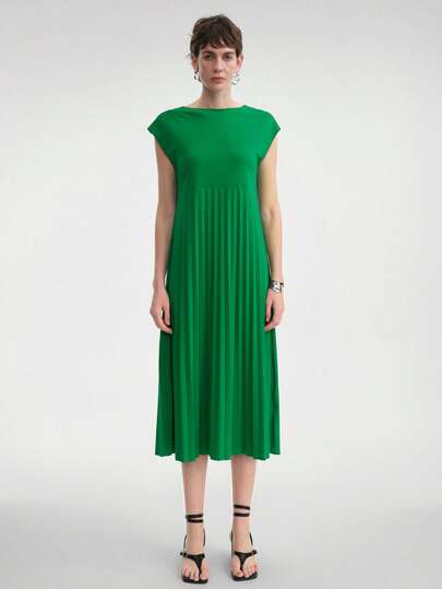 SHEIN Clasi 七月四日假期女士中长连衣裙筒绿色针织休闲毕业朴素节日服装女士百褶裙全套。