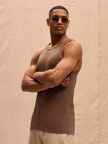 Musero 罗纹修身刺绣“M”无袖背心，春夏度假复活节街头风 - 棕色 - 查看 2