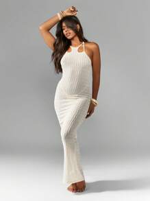 MISSGUIDED Knitted Macrame Knot Detail Halterneck Beach Maxi Dress - White - View 4