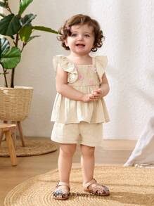 Cozy Pixies 2 件套女婴套装：无袖荷叶边圆领上衣和松紧腰短裤 - 杏色 - 查看 6