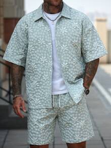 Manfinity RSRT 灵感源自 INS 风格的春夏男士度假休闲装，提花纽扣衬衫和裤子套装，舒适装扮 - 薄荷綠 - 查看 1