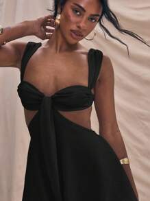 MUSERA 飘逸短款连体裤，垂褶前胸罩杯设计，钢圈细节，侧边镂空露背，度假波西米亚风，西部风情，春夏度假沙滩装，优雅伊比沙岛假日婚礼宾客约会之夜性感晚装，波西米亚风情，黑色