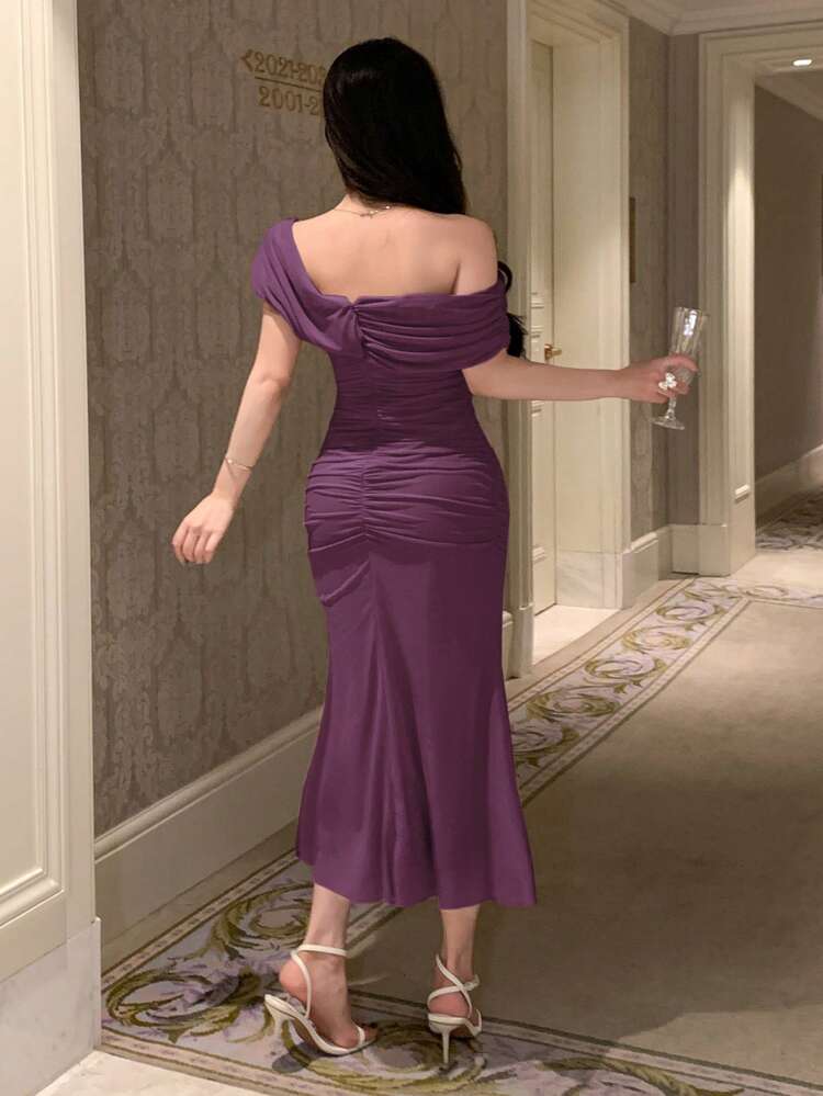 Vestido Midi Elegante de Manga Curta com Ombro Assimétrico e Cor Sólida para Convidada de Casamento, Verão, Vestido de Casamento, Vestido de Formatura