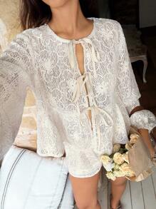 SHEIN Frenchy 2 pezzi Set di top e shorts da donna con fiori jacquard e laccio frontale