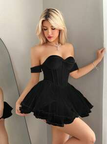 Sweetina Vestido midi ajustado con hombros descubiertos, fruncido y de malla - Negro - Ver 3