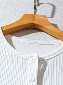 GlowEve 2pcs Knitted Round Neck Sleeveless Vest And Shorts Set For Women - Multicolor - View 6