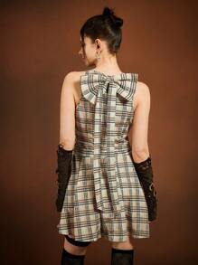 HARRY POTTER X SHEIN Women's Casual Plaid Short Dress With V Neck And Ruffle Hem Detail