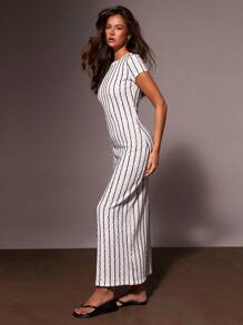 Athîral 女式条纹圆领短袖紧身连衣裙，时尚 - 黑與白 - 查看 5
