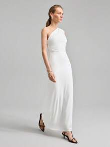 Ontre Women's Summer Asymmetrical Neck Elastic Fitted Dress, Fashionable Strapless Long Dress Suitable For Summer