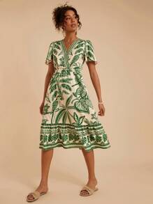 Travachic Women's Beige Summer Tropical Printed Short Sleeve V-Neck Midi Dress,Boho Casual Flowy Sun Dress,Holiday Vacation Beach Outfits,Bohemian Tea Party - Green - View 6