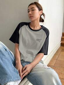 DAZY 字母圖案拼接插肩袖T恤 - 灰色 - 查看 5