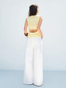 LYSMO Women's Casual Sleeveless Knit Top: Stylish Rib-Knit Design With A Round Neck And Regular Length - Multicolor - View 2