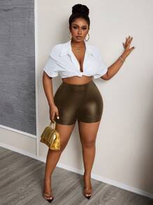 SHEIN Tall CURVE Short apretado negro de estilo callejero de PU para mujeres de talla grande